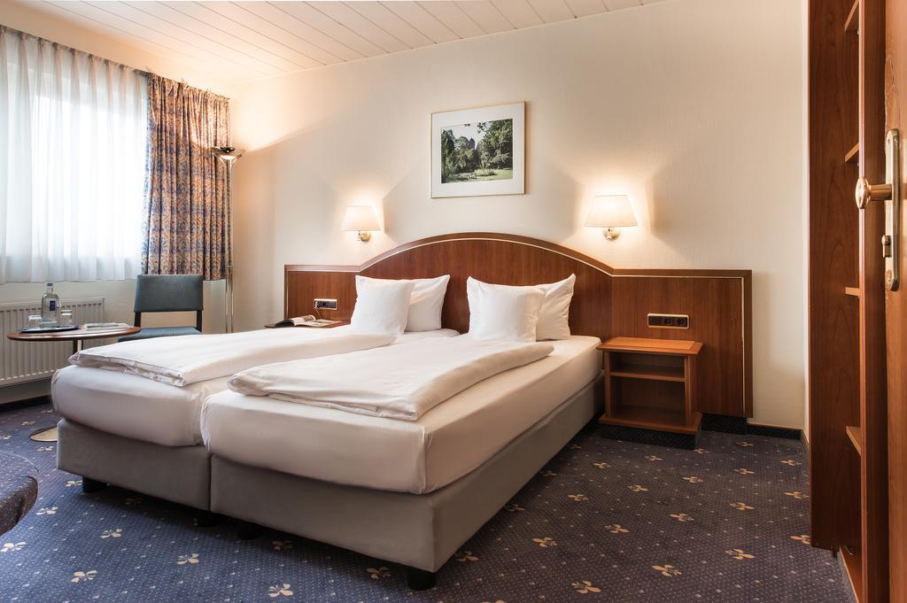 Akzent Hotel Koehler Gießen Extérieur photo