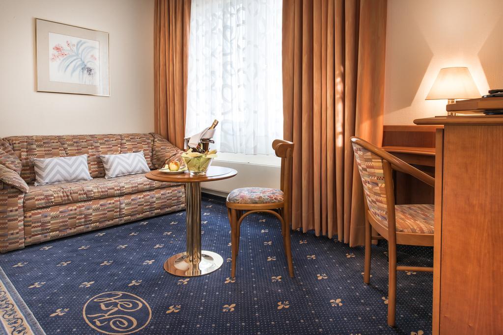 Akzent Hotel Koehler Gießen Extérieur photo